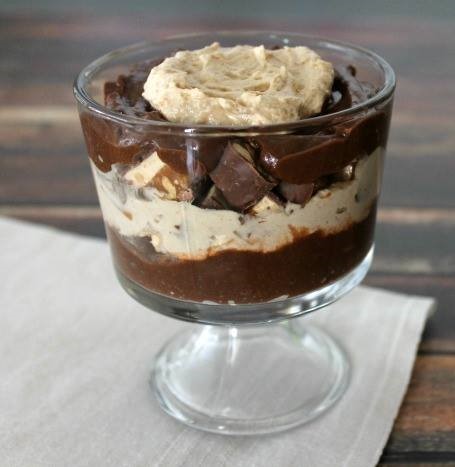 SNICKERS PEANUT BUSTER PARFAIT