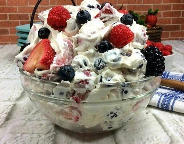 Weight Watchers- Cheesecake Berry Salad:
