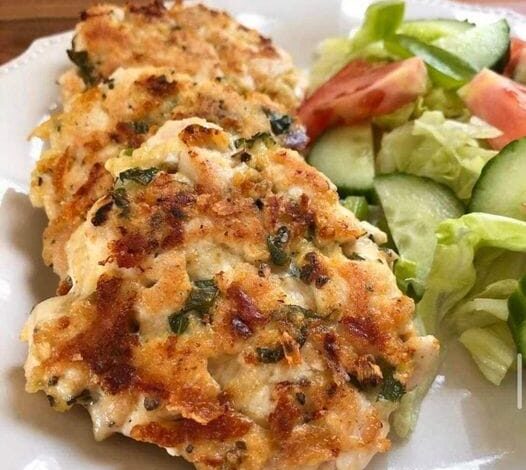 Cheesy chicken fritters