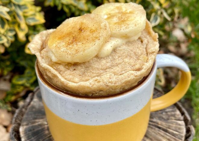 BANANA BREAD MUFFIN IN A MUG