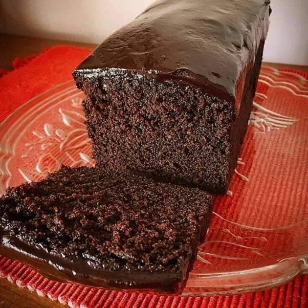 Dreamy Cream Cheese Chocolate Pound Cake Recipe