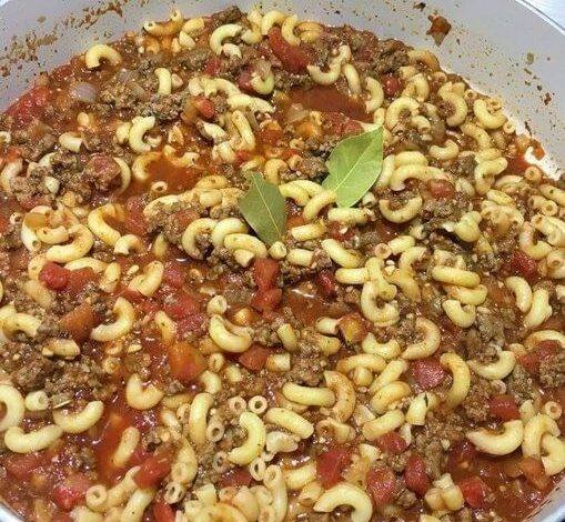 Grandma’s American Goulash