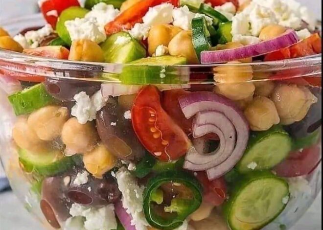 Weight Watchers Loaded Greek Chickpea Salad
