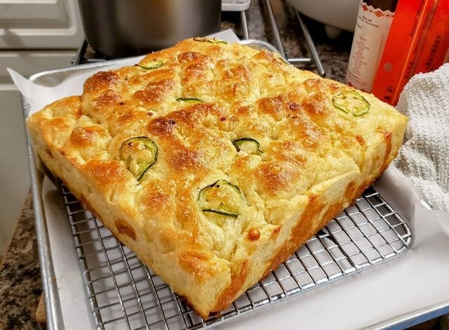 Keto Cheddar Jalapeño Mini Focaccia